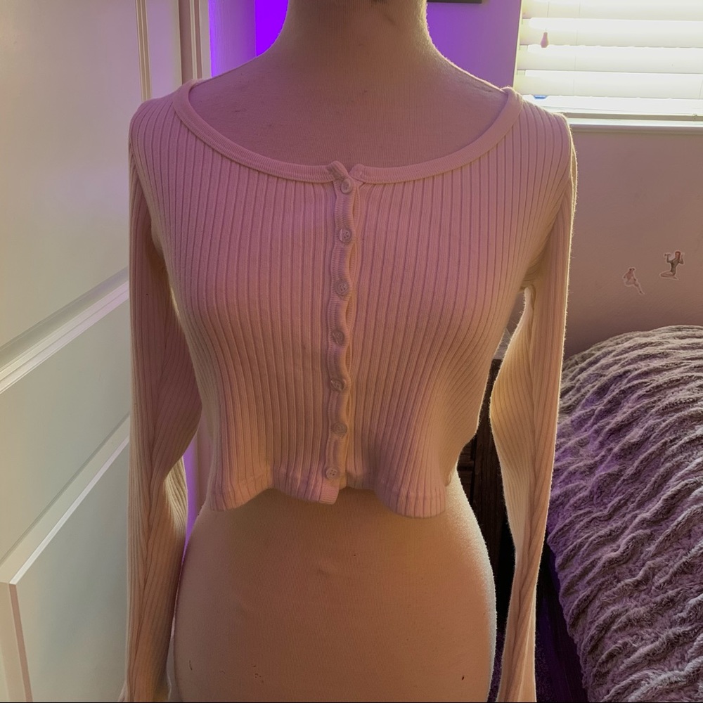 Brandy Melville Long sleeve button up
